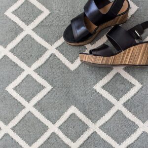 Alfombra de interior y exterior estampado geométrico gris