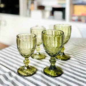 Juego de copas de agua cristal verde