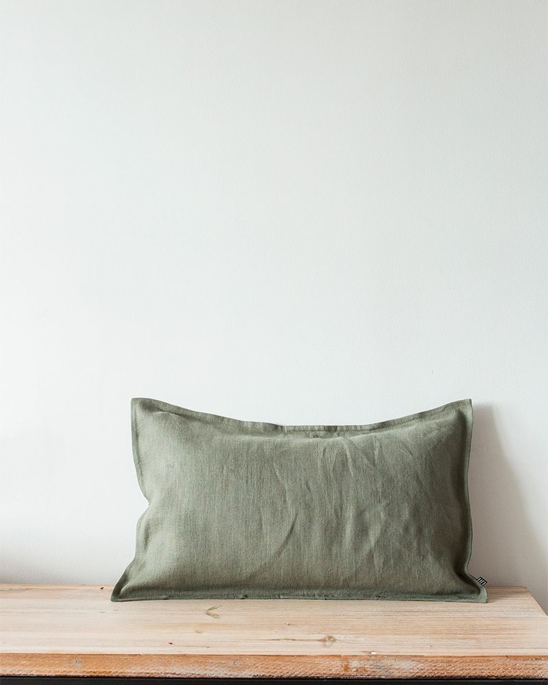 Funda de cojín de lino verde musgo